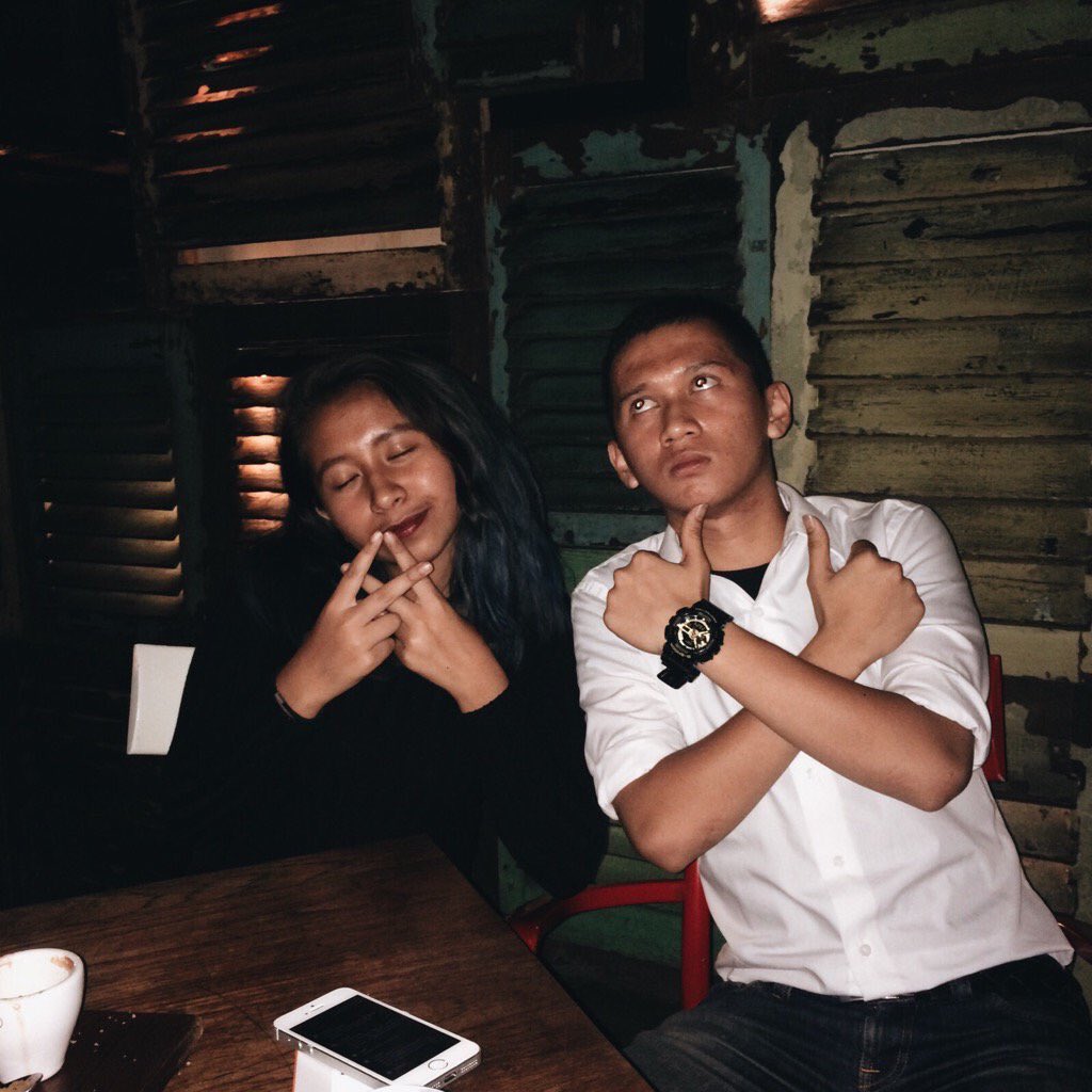 Tyra_william's tweet photo. Happy birthday my nigga! Bae bae di cebu. Tiati mati. Udah. @janambelas https://t.co/KUngNvRWzZ