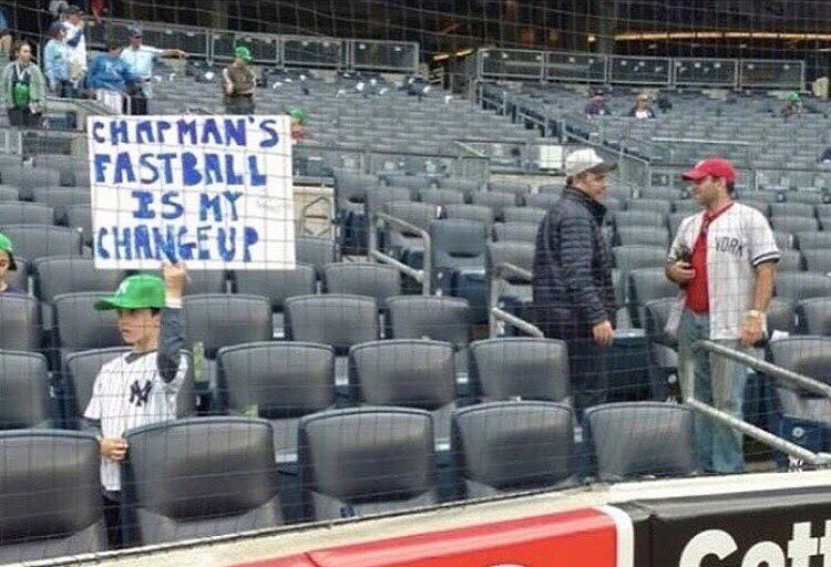 BasebaIlKing's tweet photo. Someone needs to sign this kid ⚾️😂 https://t.co/vE5PuECzrC