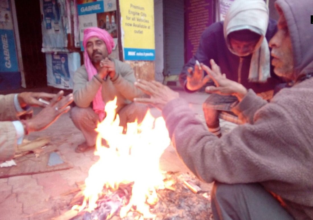 news24tvchannel's tweet image. Intense cold wave conditions to prevail in UP for over four days #Intensecoldwave #UP #UPchill #coldinUP bit.ly/2jp4tO1