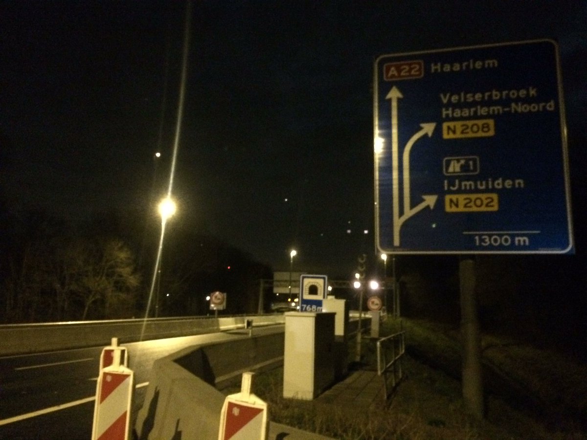 Velsertunnel zojuist geopend na maanden van renovatie👍👍😀