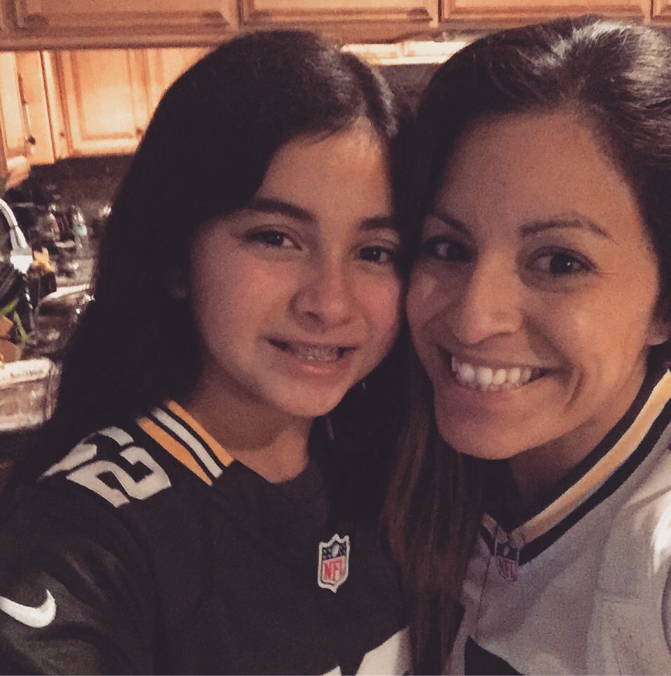 MrsPriscillaM's tweet photo. @ProducerEddie not taday! #GoPackGo 💚🧀🏈 https://t.co/USaXWiqFk8