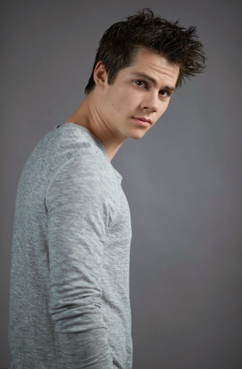 carmen_abcdd's tweet photo. 1. Dylan O'brien https://t.co/gelo3yla8d