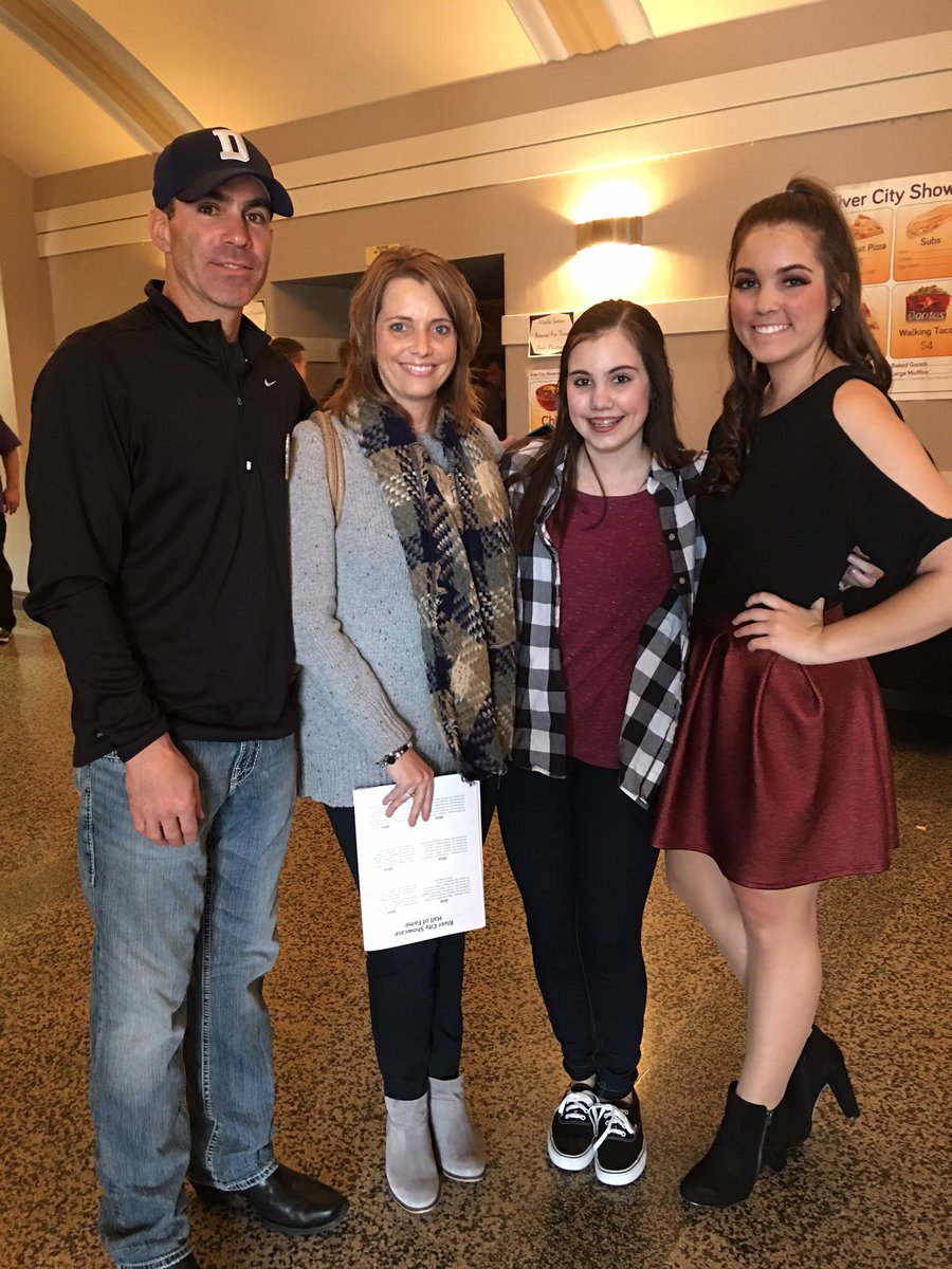 jennywirtz's tweet image. Rooting on our favorite show choir kid @nat_wirtzy is exhausting, but so much fun! Thanks @MuscatineComp for a great day!