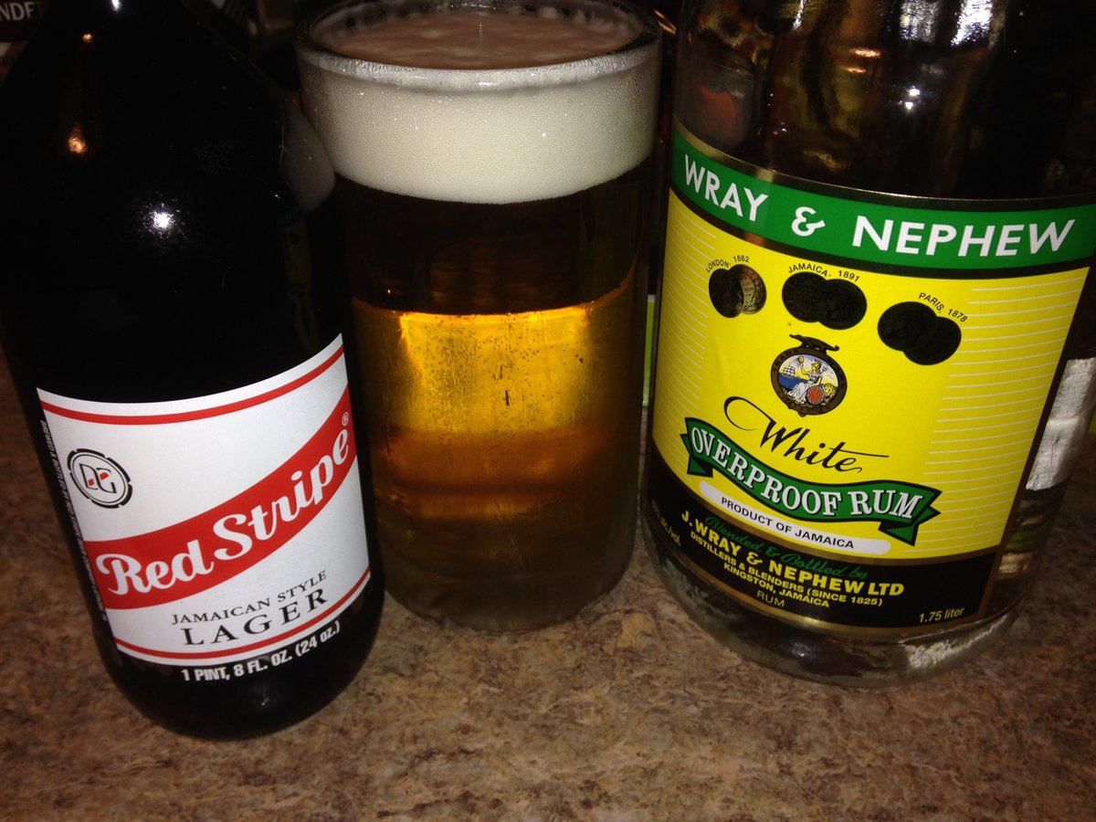 RedStripeRocco's tweet photo. 🍺😎 #SteelBottom🇯🇲 Time🌴‼
#Cheers⏩🍺🆙 @PhillyLoyalty @KellyKatharin @TheMudYeti @TheStraightHops @nineov @CSonderegge @Brews_for_you @1125Rick https://t.co/hcVfDbG9xl
