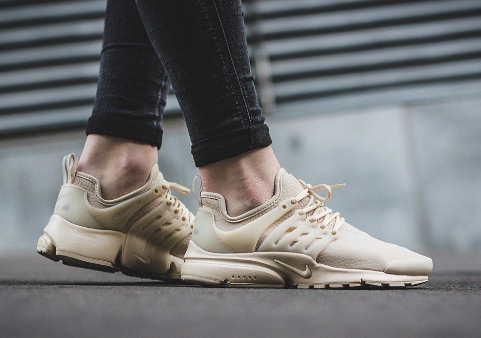 JustFreshKicks on Twitter: "The Wmns Air Presto PRM 'Oatmeal' is now available via END Link -&gt; https://t.co/Xea0lVu8Ms https://t.co/41WBgrjkev" / Twitter