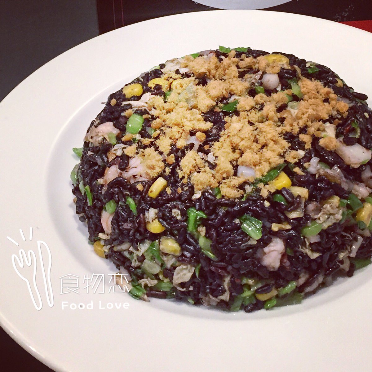 FoodLove_Usera's tweet photo. Arroz negro especial salteado con marisco #foodlove食物恋 https://t.co/2f3rkrdSPC