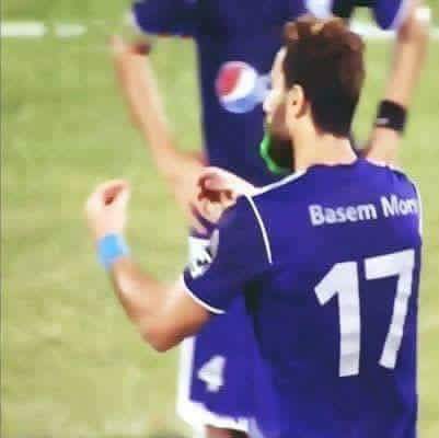 ZamalekForEver9's tweet photo. يصل اليوم وفداً بريطانياً من احدي شركات التسويق لتقديم عروض احتراف للاعب باسم مرسي الي احد هذه الفرق " ستوك سيتي - ويست بروميتش - استون فيلا https://t.co/m0oHtXiFf4