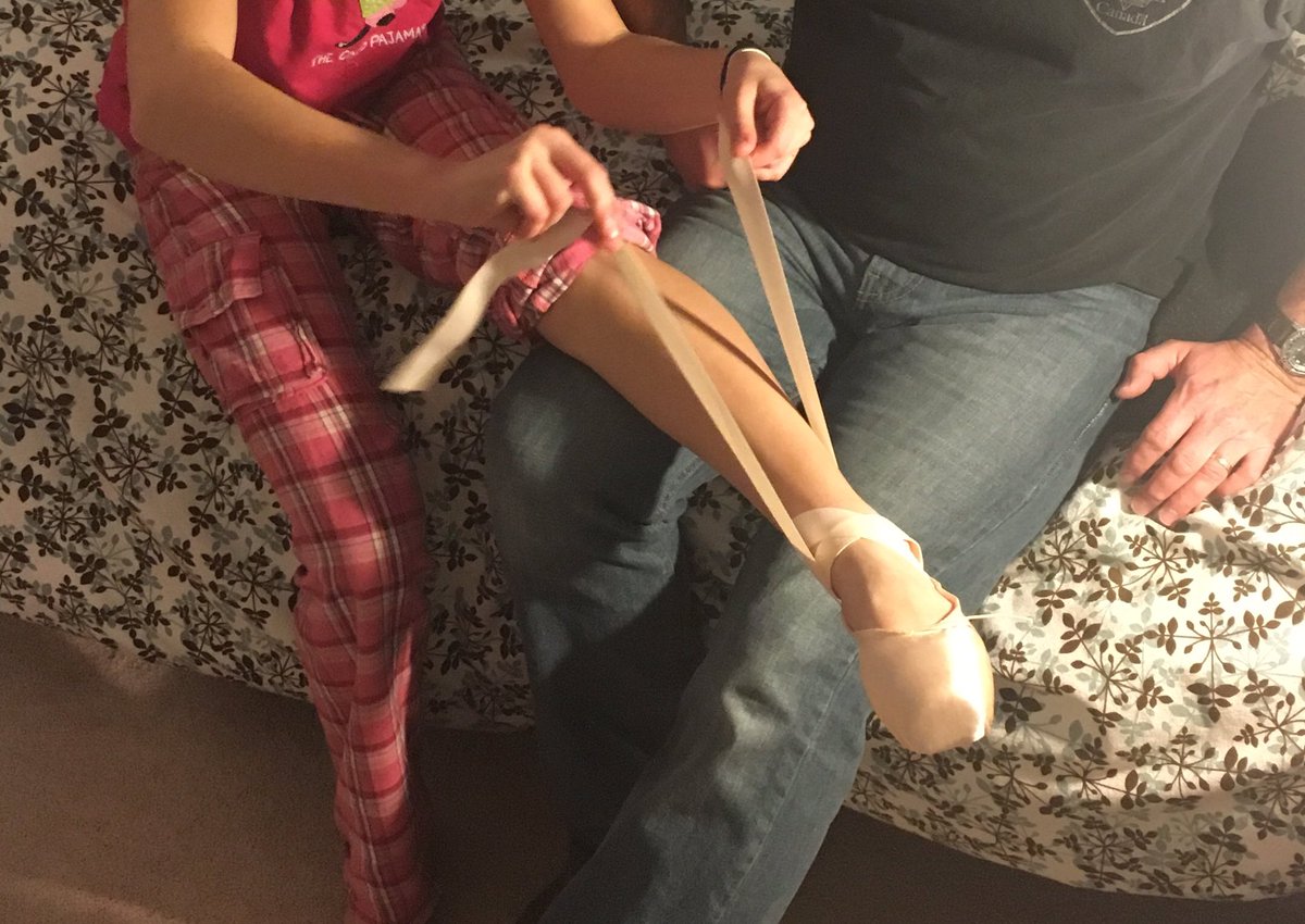 karensmith0808's tweet photo. My husband has expertly sewn elastic & ribbons on 12YO's first pair of pointe shoes. #dadrocks #sewmaster #breakingstereotypes https://t.co/KEyeIWxGZd