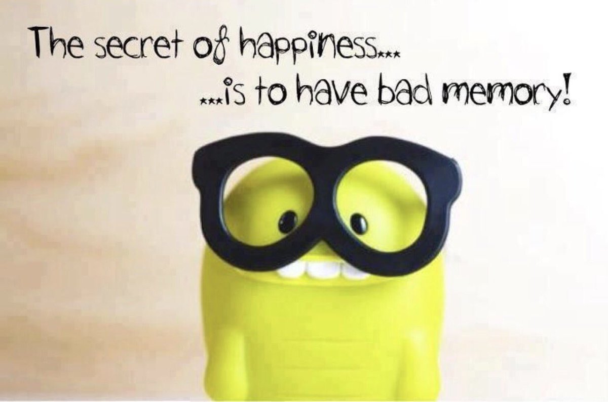 parveenkhan_'s tweet photo. 🤓#memorygoals 🤓😂 https://t.co/KcJaw8WJRp