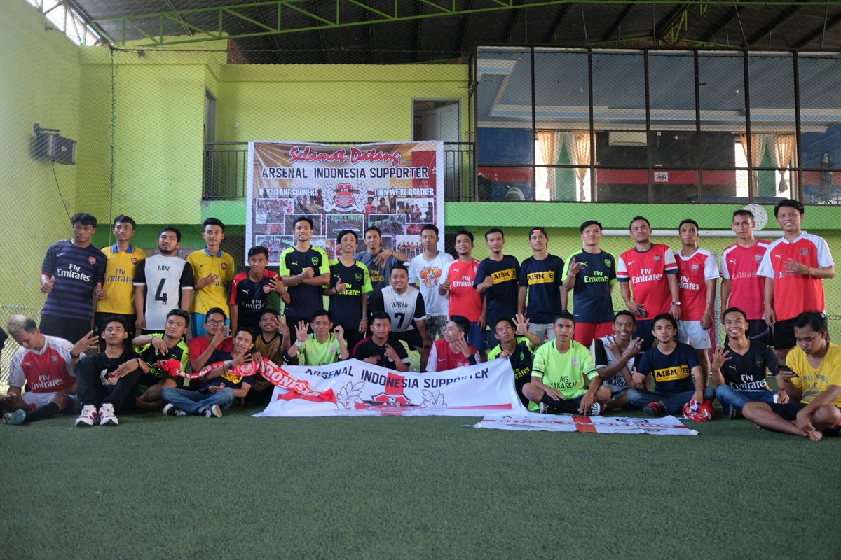 AisSidrap's tweet photo. Fun futsal with @AIS_MKS @AIS_SOPPENG @AIS_BONE @ID_ARSENAL https://t.co/swx6HAe437