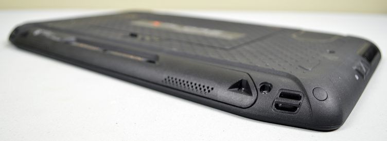 XploreRuggedPC's tweet photo. #Ruggedtablets don't have to be "tanks". And the new XSLATE R12 #2in1 can be every PC you need says @tabletpcreview: https://t.co/08Jgw4ztEx https://t.co/enVx8dXGvN