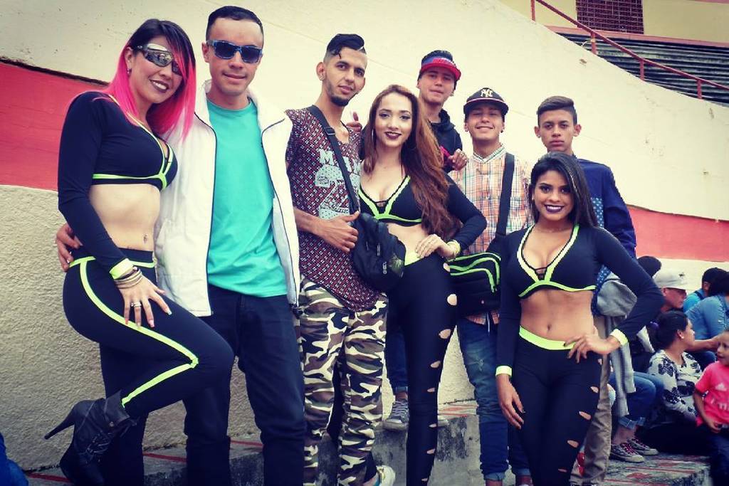 MeridaSoundCar's tweet image. Más de #MeridaSoundCar17

#Caraudio #soundcar #autos #sonido #musica #merida #Venezuela #t… ift.tt/2iYbrqq