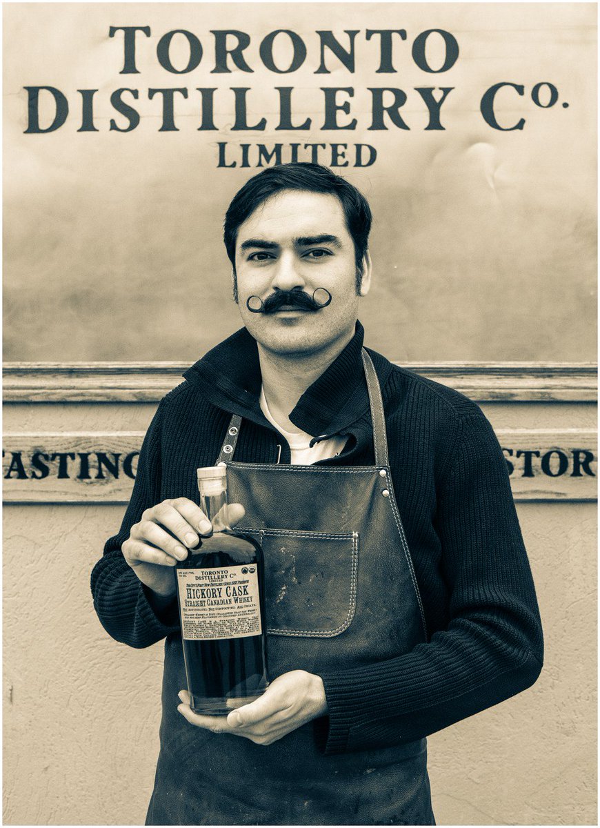 Toronto Distillery Whisky godzero.wordpress.com/2017/01/15/tor…
