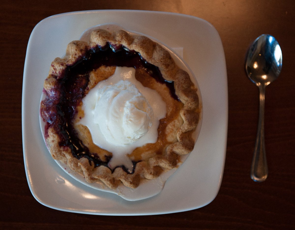 BigFish_Grill's tweet photo. Our favorite dessert. Marionberry Cobbler.  Served hot with Olympic Mountain Madagascar Vanilla Ice Cream. #yum  https://t.co/KTn45wKLIx https://t.co/vZYsX2ePVx