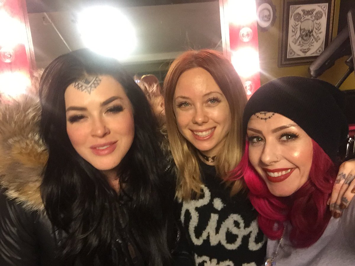 PrincessHilla's tweet photo. 💕💓💜fun in the big apple💜💓💕 https://t.co/H2DUmfuMel