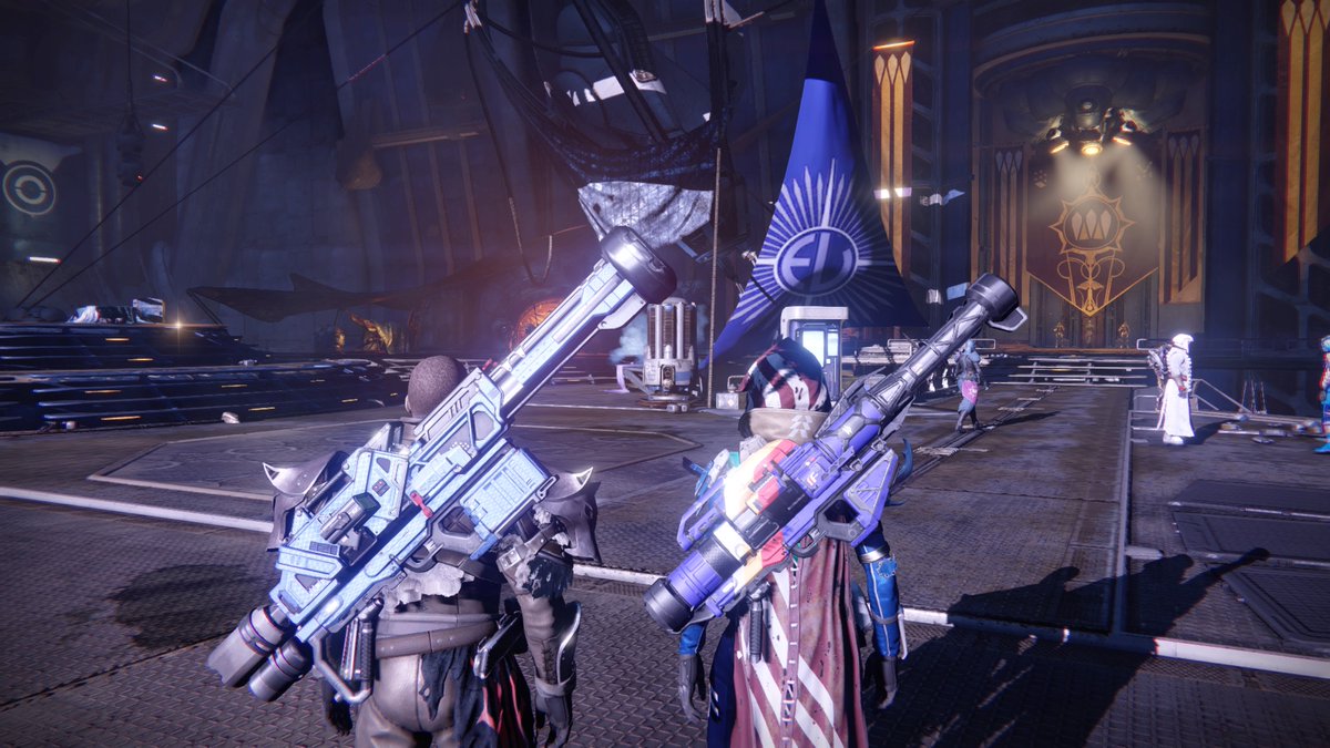 N7Stryder's tweet photo. Titans carry rocket launchers big enough to kill Oryx without leaving Earth! #BigWeapon https://t.co/u121IUxdUN