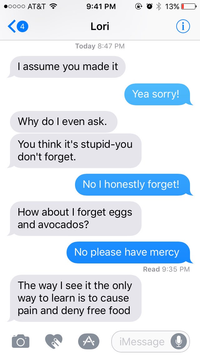 KyeleB's tweet photo. When threats are made because I forgot to text my mom....#savageanimal https://t.co/TnKsSsxBWP