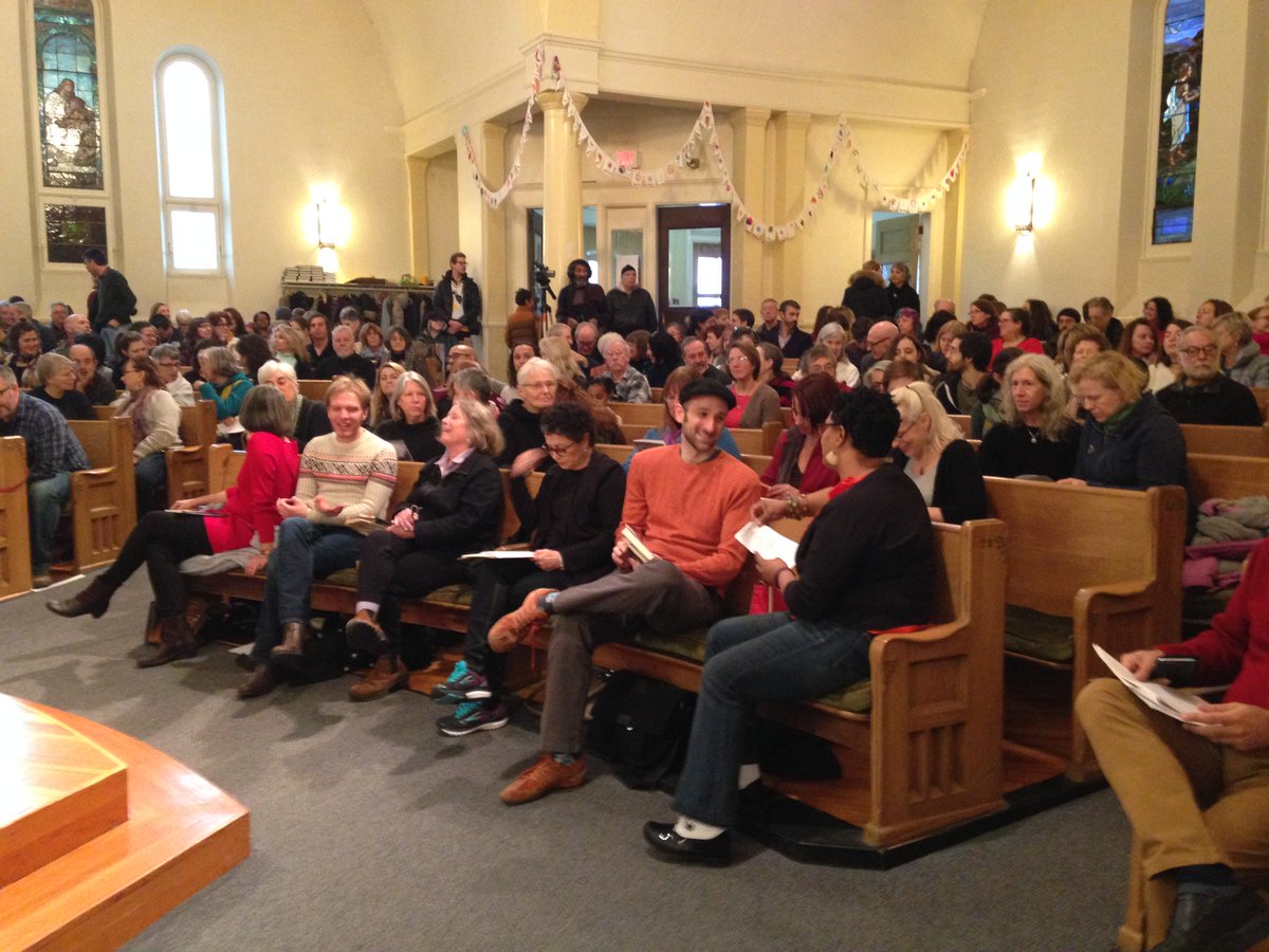 ithacawriters's tweet photo. We filled the pews! Thx to our brilliant readers and everyone who came/supported Ithaca Welcomes Refugees! #writersresist #WriteOurDemocracy https://t.co/xdn0dPofy7