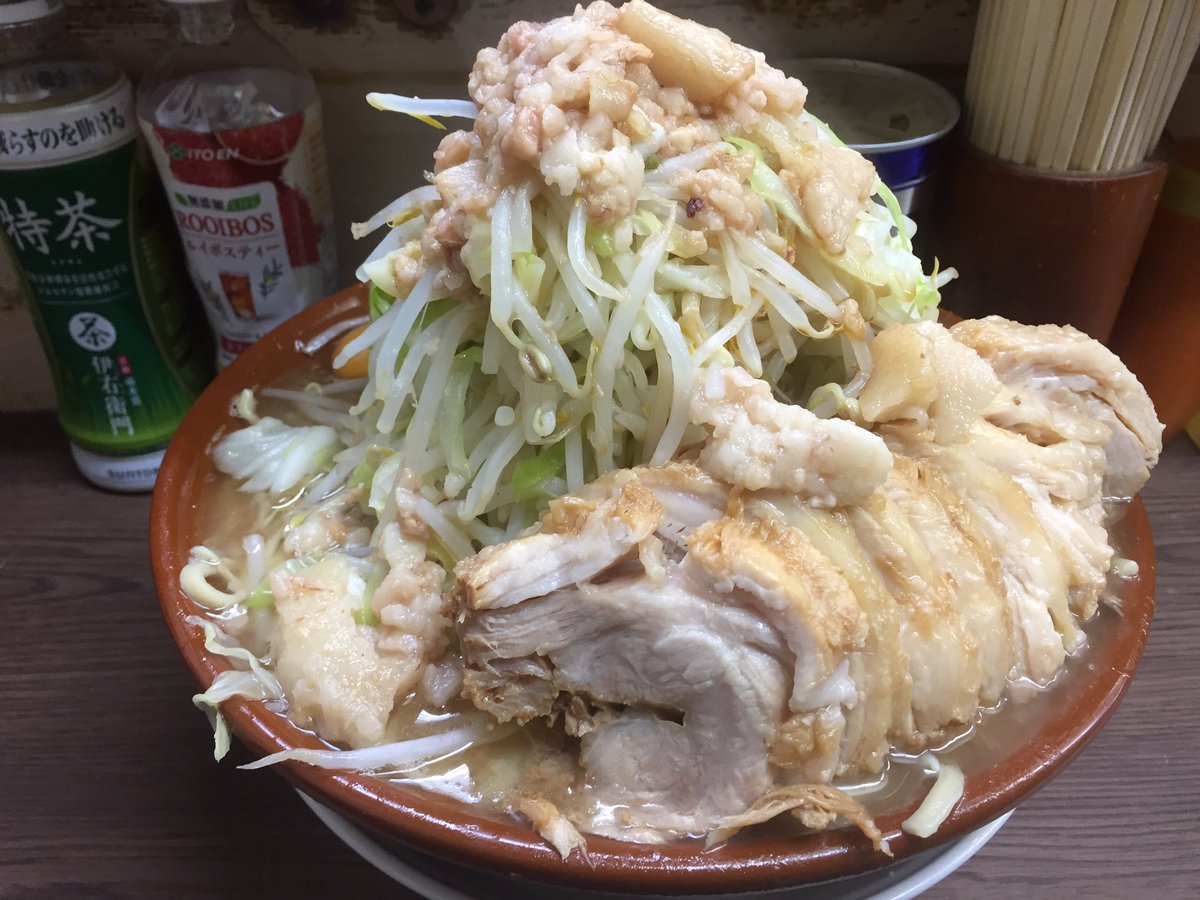 関内 二郎 『ラーメン二郎 横浜関内店』並び方とか小ラーメンの麺量とかコールとか