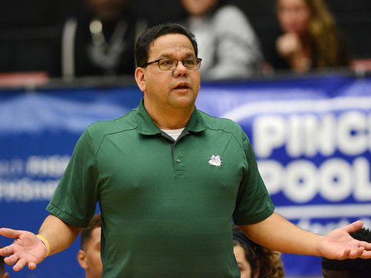 321preps's tweet photo. Congratulations to Melbourne High basketball coach Michael Soliven, who has won his 500th game #321PREPS https://t.co/xEhCoW8Cjw https://t.co/wy8Z1stroC