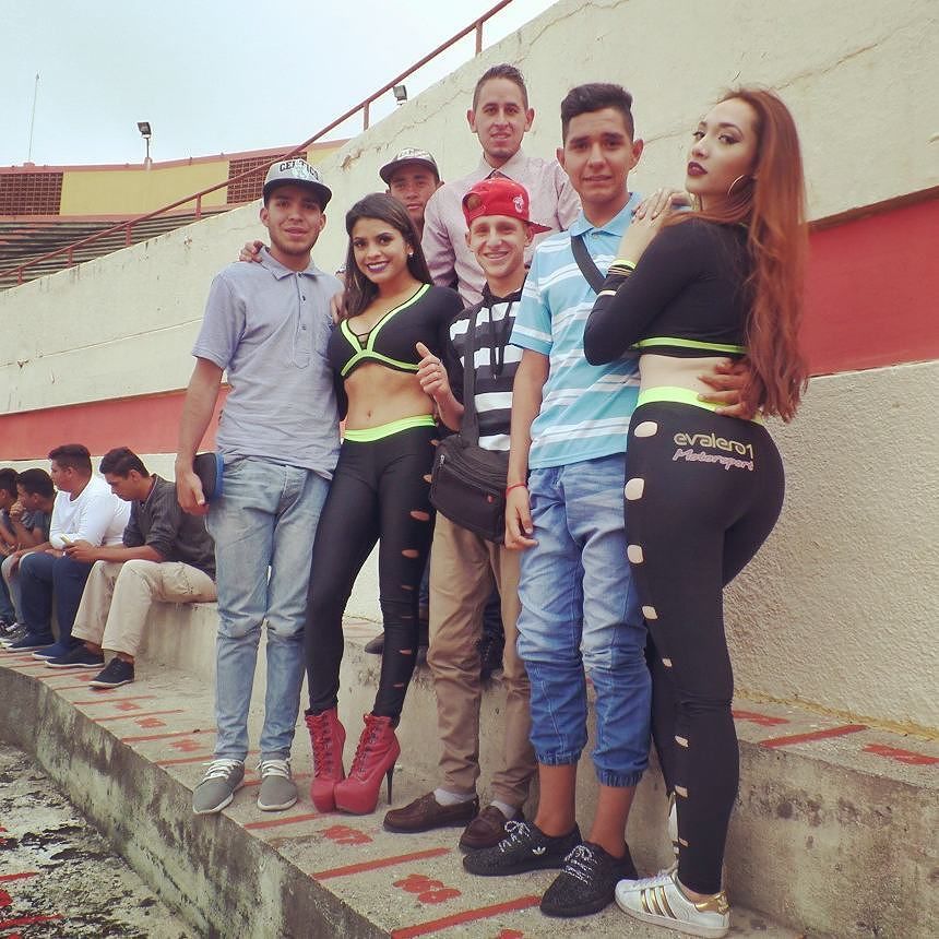 MeridaSoundCar's tweet image. Más de #MeridaSoundCar17

#Caraudio #soundcar #autos #sonido #musica #merida #Venezuela #t… ift.tt/2jmLx2W