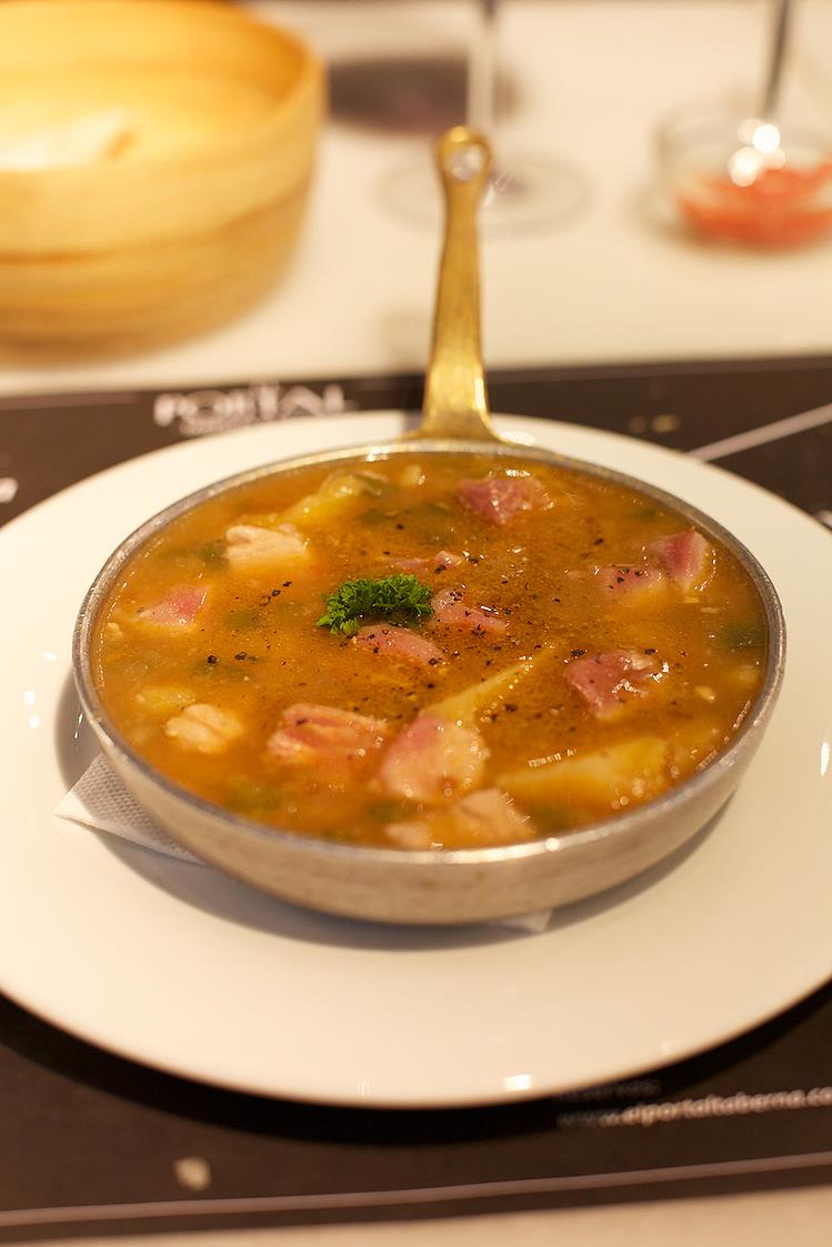 elportaltaberna's tweet photo. Estamos preparados para recibir el #invierno #calientate #lifestyle El Portal #KrugAmbassade https://t.co/Pu6b4uCZ6y