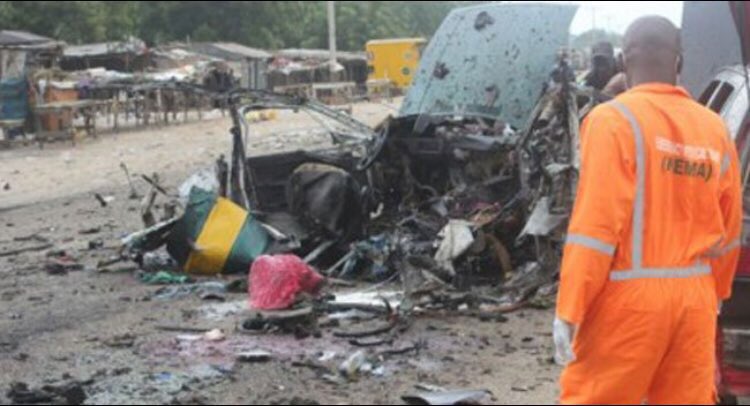 Tutsy22's tweet photo. Explosion rocks University Of Maiduguri, many feared dead. One of the suicide bombers was a young child. 

#BokoHaram
#PrayForMaiduguri https://t.co/O3dmiR6EIt