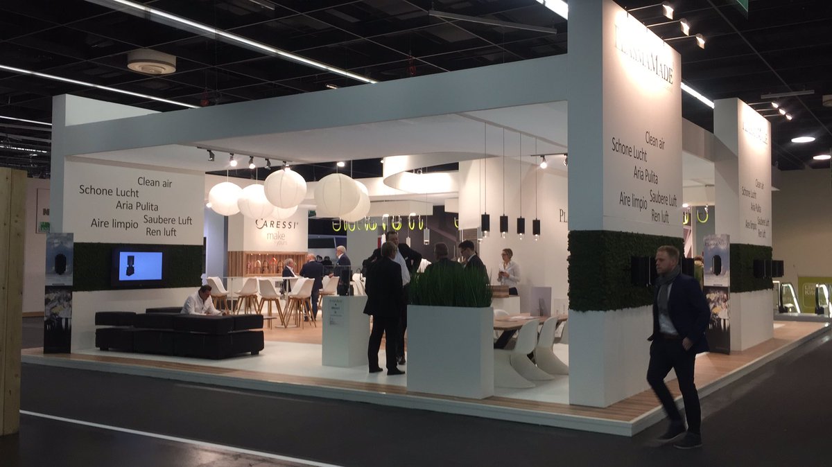 Here we go!!!! #plasmamade #plasma #livingkitchen <a href="/LivingKitchen/">LivingKitchen®</a> #dutch #design #cookerhood