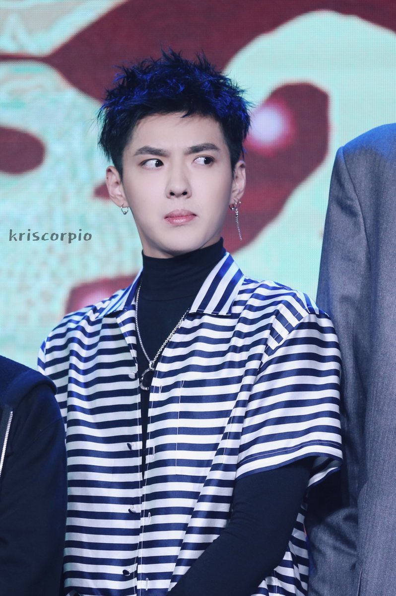 KrisKingdom1106's tweet photo. [HQ]170116 #WuYifan #KrisWu Journey to the West 2 Press Conference in Beijing
Cr: kriScorpio https://t.co/FyxGpu5c2X