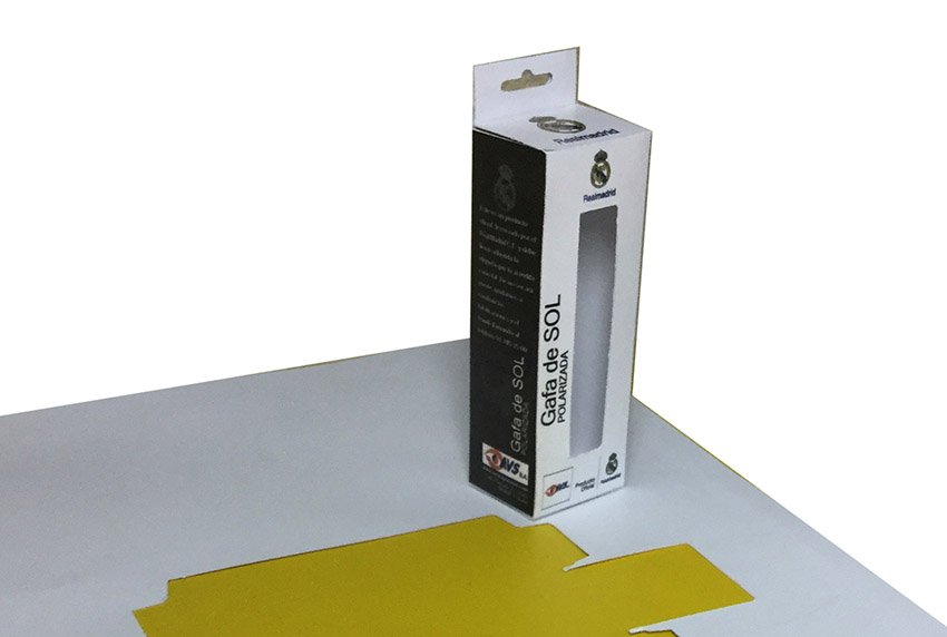 DB_Madrid's tweet photo. Comenzamos el módulo de Packaging en DB Maestro. Software de Esko y máquinas que nos permiten empezar a crear modelos muy reales. ¿Os gusta? https://t.co/3J7Ey0Ve75