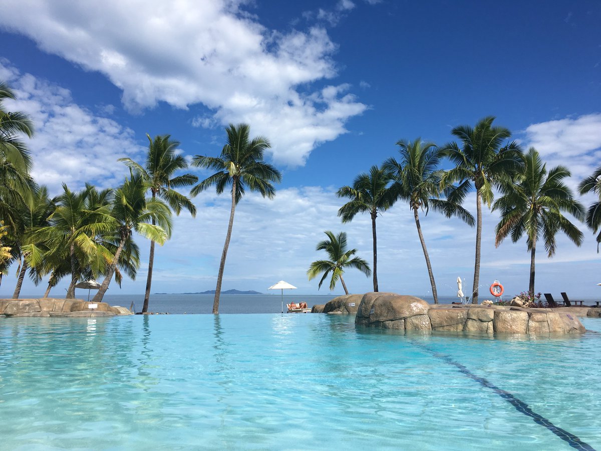 TourismFiji's tweet photo. Heading to #Fiji? Download our helpful tips to help you plan your visit: https://t.co/QdCn6fXcdl https://t.co/LUtDYDZTwf