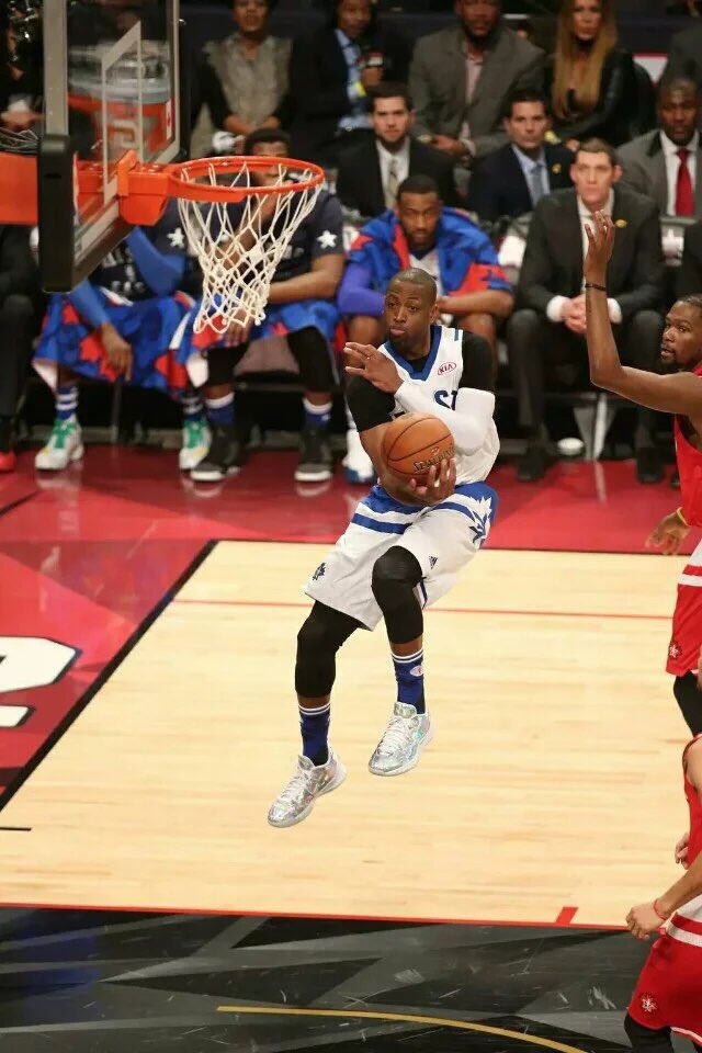 lishijie061213's tweet photo. #NBAVote @DwyaneWade  You have become a part of my life,DwyaneWade! https://t.co/aaS8KioJm7