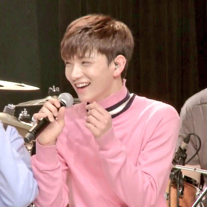 #세븐틴 #스페셜라이브 #Love&Letter #DearCarat #조슈아 영화처럼 달콤하고 예쁜 그 말Превод на публикация
