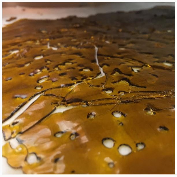 Next_Level_Labs's tweet photo. Can't even pick up these slabs of #jupiterog with it #shattering everywhere. Super heavy pinene… https://t.co/p7zuV69i9T