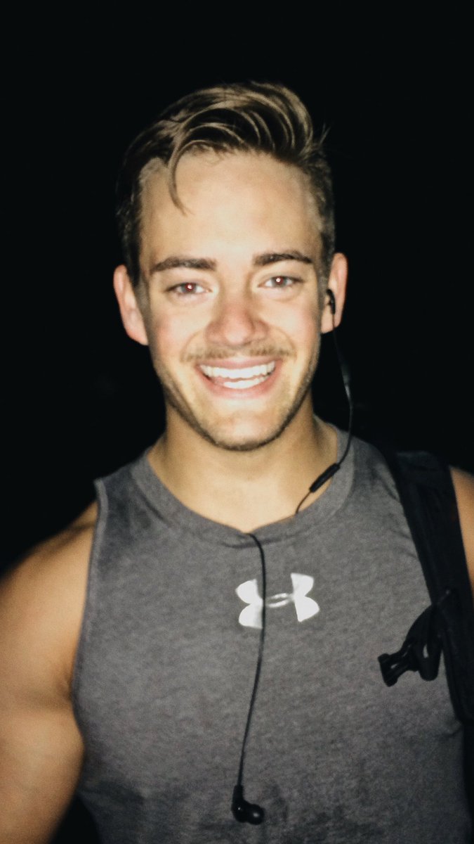 we're currently in different states and i miss his face