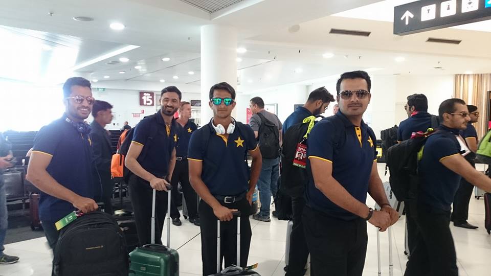 RealPakistanCT's tweet photo. Pakistan Team arrival in Perth #AUSvPAK. https://t.co/LWZPTJv6KQ