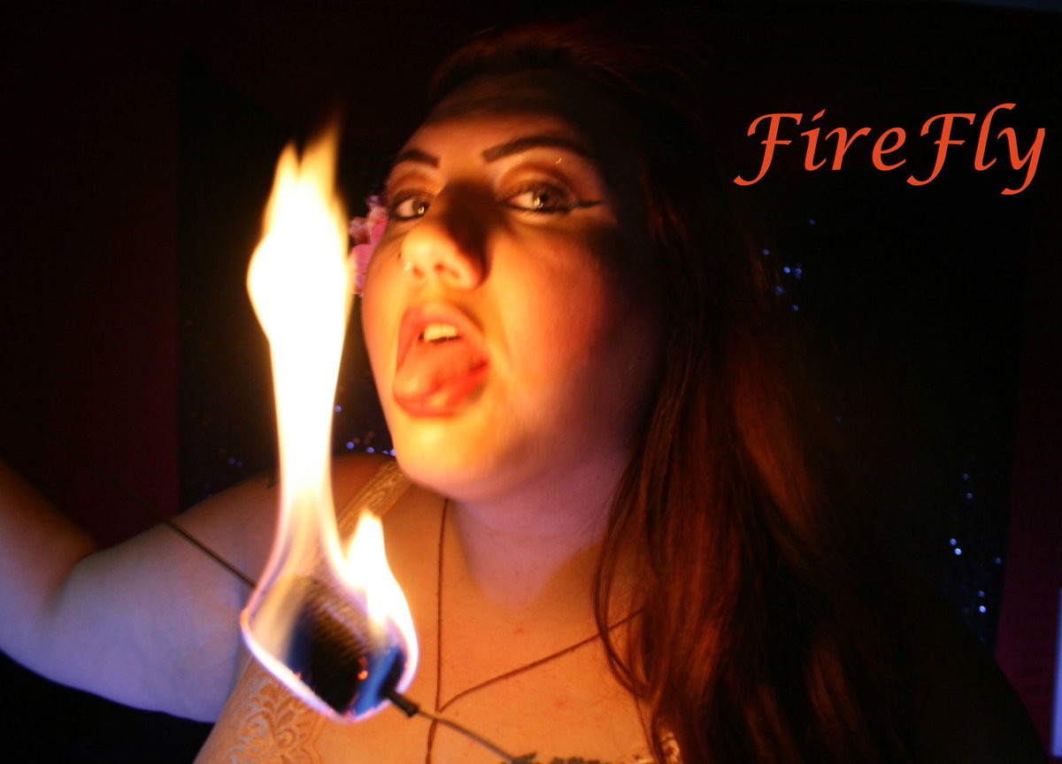 FireFlyCam360's tweet photo. Fire Play
@kinkdotcom #fireplay #flirefly #firefetish #fetlife #fetishmodel #altmodel #firemodel #bdsm #kink #latina #camgirl #sexylady #hot https://t.co/iraS6oPYji