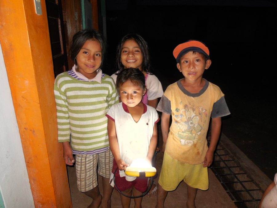 THEnergyNet's tweet photo. #OffGrid #Solar Start-ups Pierce the Heart of Darkness
@MicrogridMedia
#ActOnClimate #SolarDiesel #ClimateChange #PV
https://t.co/hAVRrObAH5 https://t.co/7mVJBeiuyu
