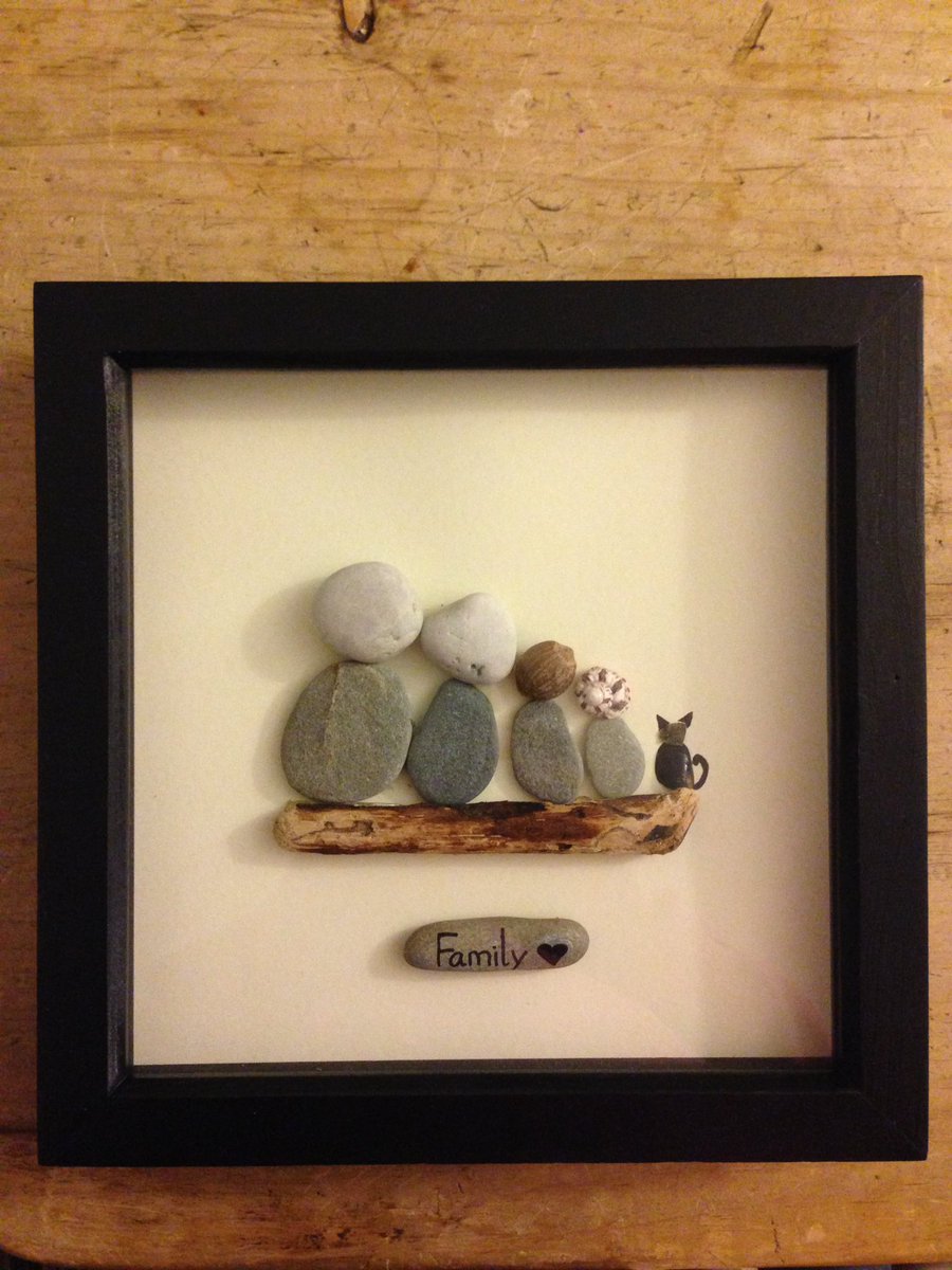 misspollypops's tweet photo. Now available. Cornish pebble anddriftwood pictures made made to order. https://t.co/5nCS8wm0TX