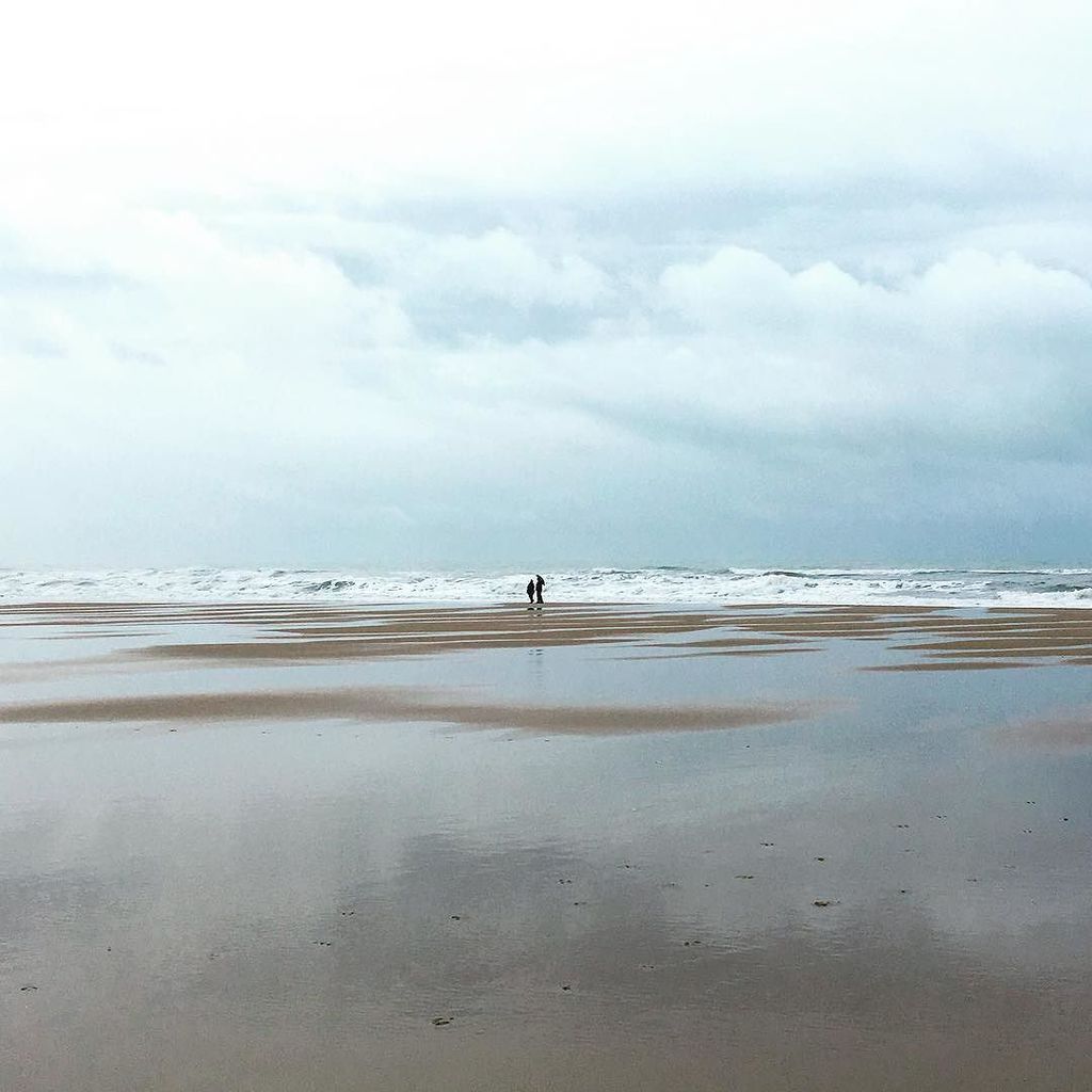 Daydreamerdiary's tweet photo. Earthly mirror... Or surreal vision? #riddle #nature #ocean #thedaydreamerdiary #moonlike… https://t.co/4WxB0vc1yf https://t.co/DhesrmGkY7