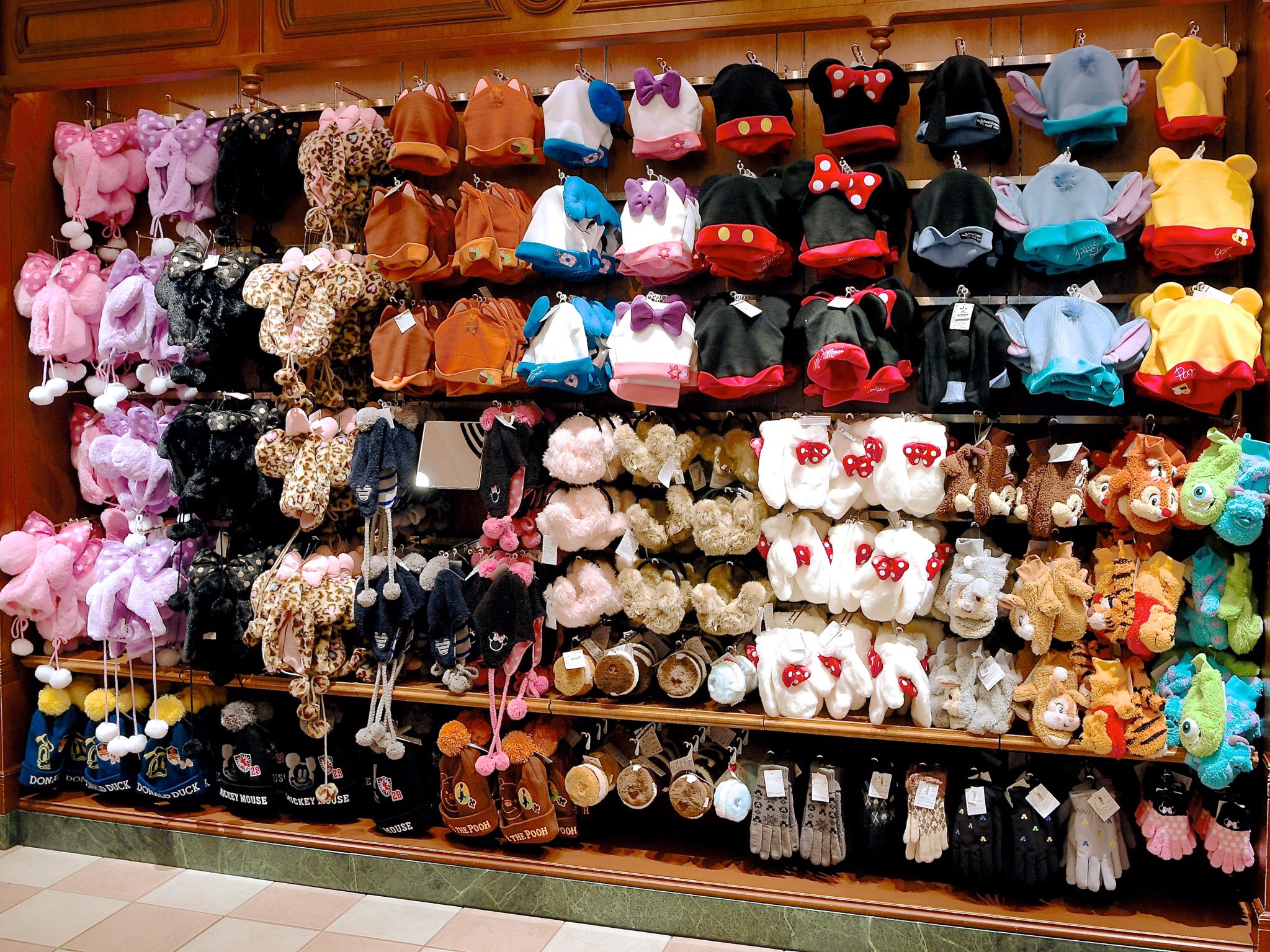 Mezzomikiのディズニーブログ あったかかわいい 東京ディズニーリゾート キャラクターデザイン防寒グッズ発売中 T Co 1ehdhodw1t T Co Rkg3khlzoa Twitter