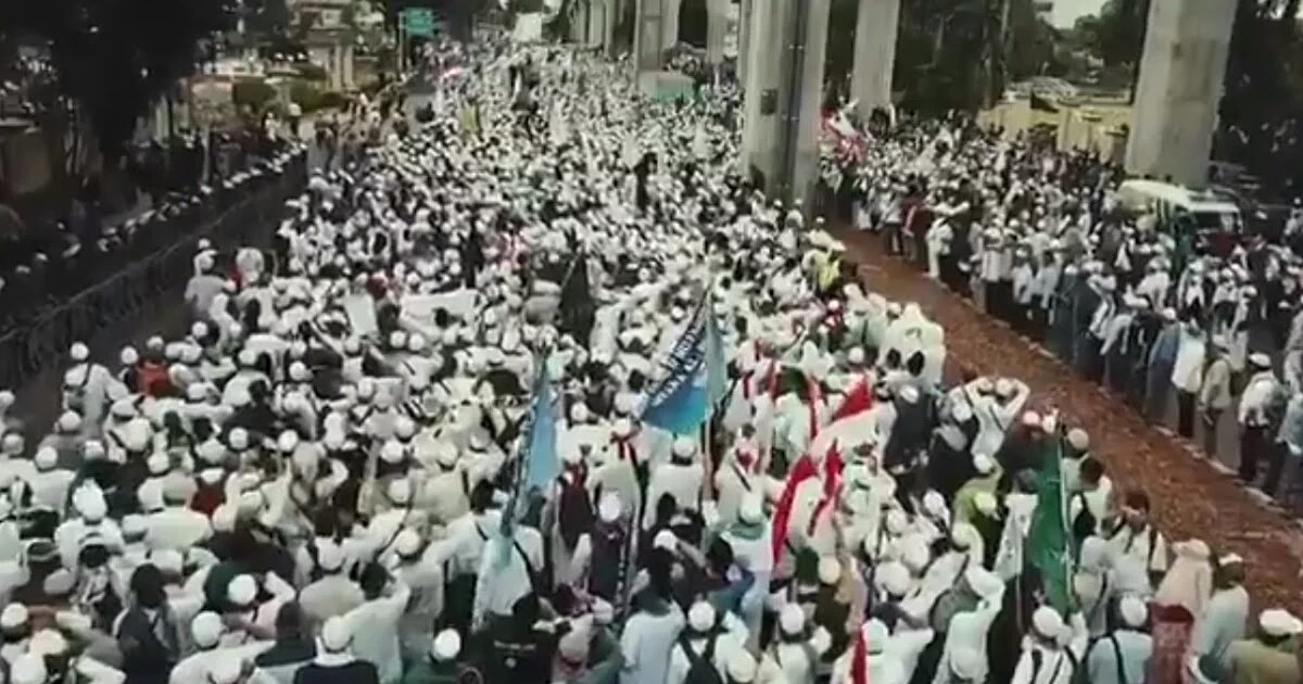 Bukan negara hukum tweet media