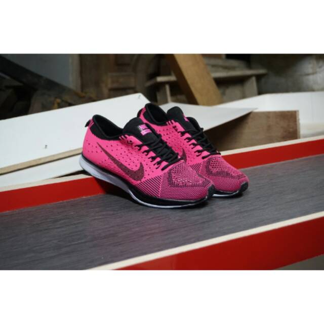 Saya menjual Nike racer f... seharga Rp220.000. Dapatkan produk ini hanya di Shopee! shopee.co.id/sepatumurahban… #ShopeeID