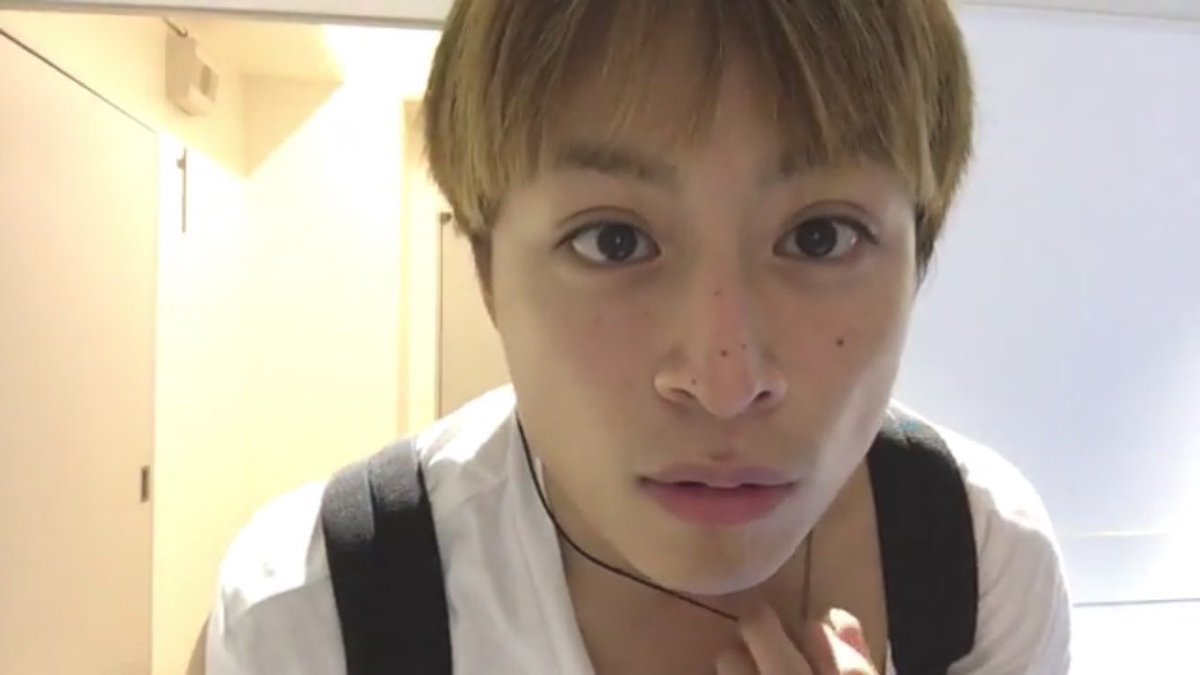 Alandaisukiman's tweet photo. 初タグ！！

GENEfanともっと繋がりたい！！
亜嵐くんfanともっと繋がりたい！！
みんなRTよろしくお願いします💓💓

RTしてくれたらフォロー必ずします👍😻

#GENERATIONS好きな人RT
#白濱亜嵐 好きな人RT https://t.co/idQGwElDgx
