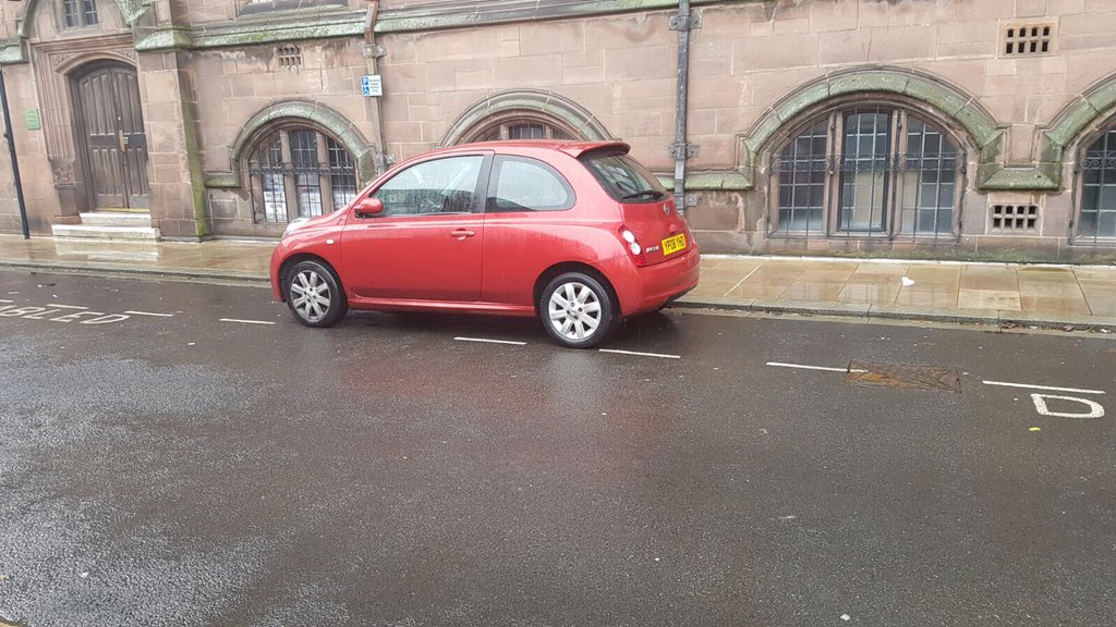 DaisyHickling's tweet photo. When your friend @aa_ahmed_ moans that they got a parking fine for no reason and then shows me this 😂 #plonker https://t.co/1r3wi4Ndi6