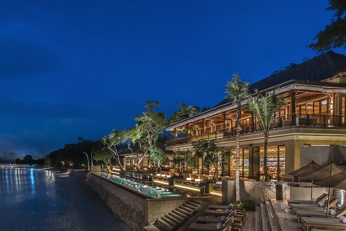 The only kind of #blueMonday we're interested in - spaguide.co.uk/blog/four-seas… Escape to paradise at this luxury spa resort in Bali #spabreaks