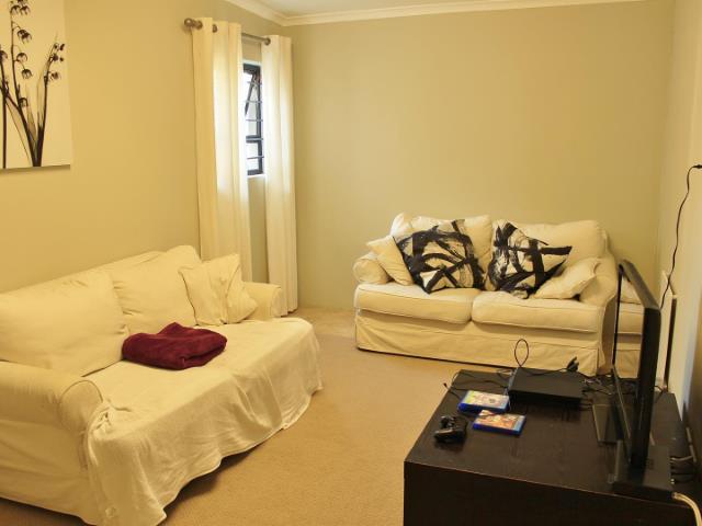 Neo_Estates's tweet photo. Lovely 3 bedroom home for sale at R2 420 000 in #BurgundyEstate, #CapeTown. Info: https://t.co/Jg8rPKiyap #NeoEstates #property #house https://t.co/31RtHd7Ysh