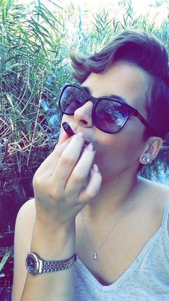 mickypaigee's tweet photo. So much beauty in one picture..life is amazing☀️️ enjoy it💁🏻 https://t.co/BTcJKz4aMp