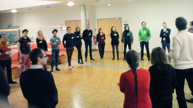 antropiaessec's tweet image. Le #Shakerhiver2017 est lancé ! Les entrepreneurs sociaux font connaissances avant le lancement des ateliers @essec #startup #socent