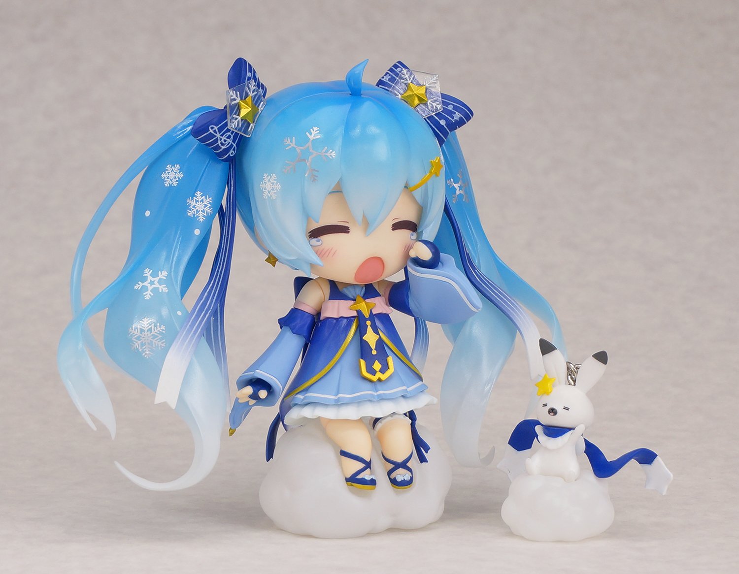 ねんどろいど 雪ミク 2017 Twinkle Snow Ver. OW5O16 ねんどろいど 雪